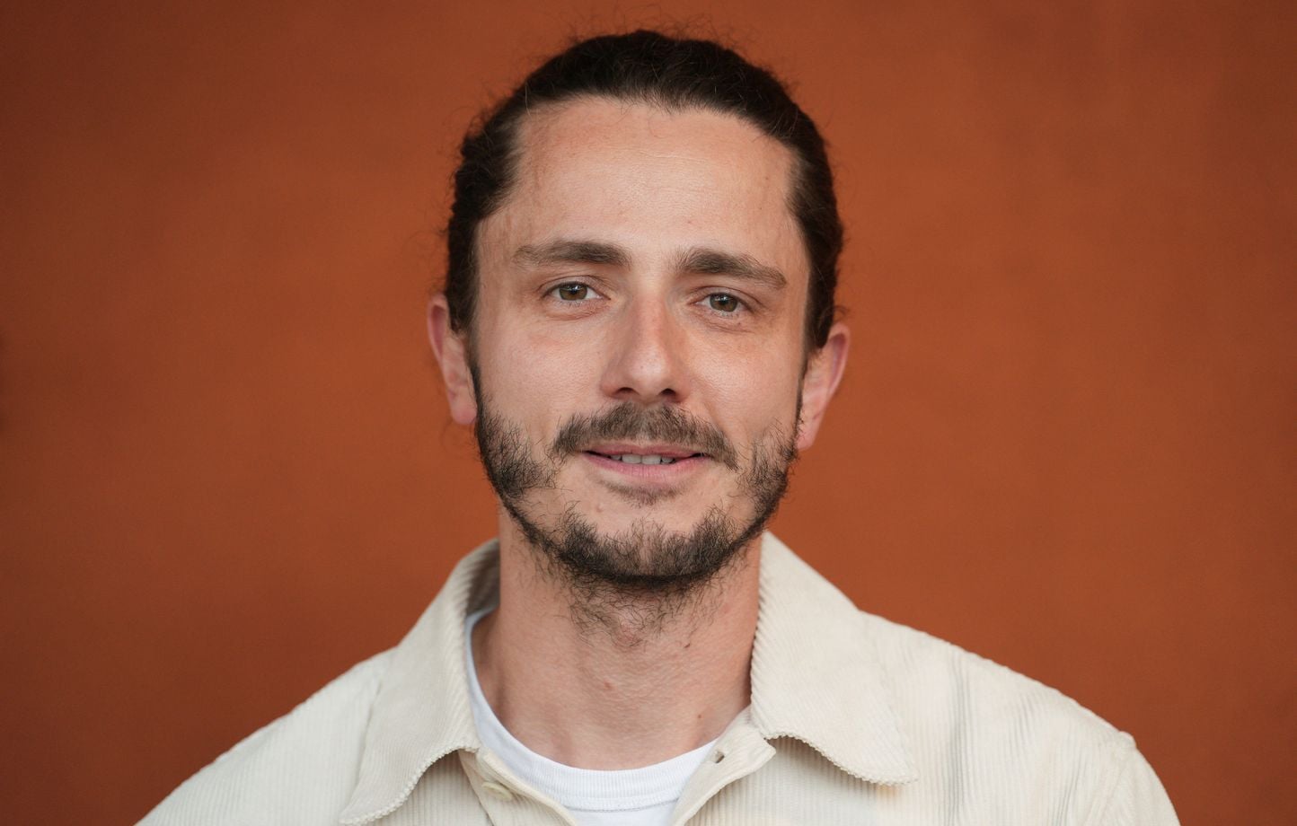 Guillaume Pley porte plainte en diffamation face à des accusations.