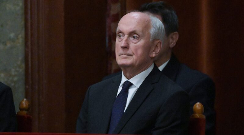 Hongrie : Un ancien haut magistrat écarté par Orban devient président