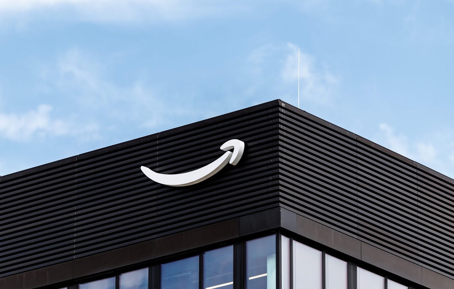 IA : Un AirTag dans un livre rarissime révèle une pratique douteuse d'Amazon