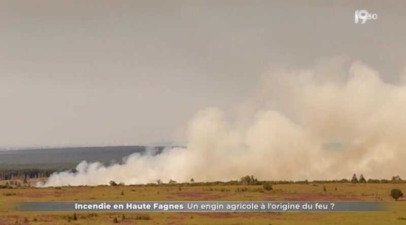 Incendie dans les Fagnes : un engin agricole suspect, 100 personnes mobilisées