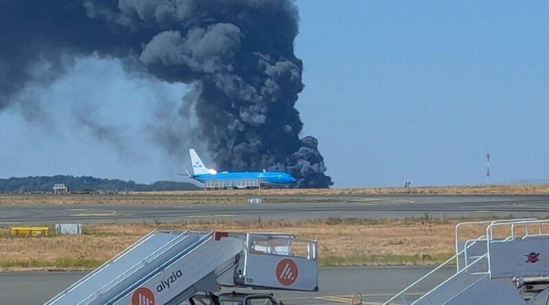 Incendie en cours près de l'aéroport Roissy-Charles de Gaulle, 100 pompiers mobilisés