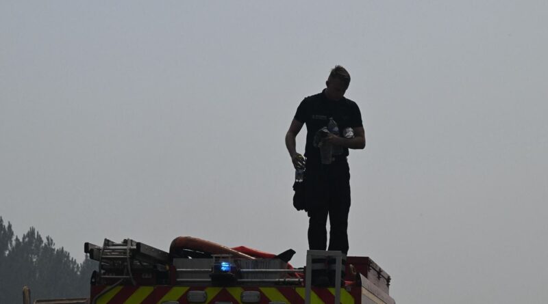 Incendies : Pompiers épuisés rencontrent le ministère de l’Intérieur pour des moyens.