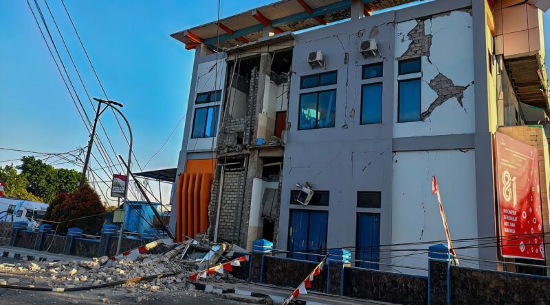 Indonésie : Séisme de magnitude 7,7, risque de tsunami confirmé