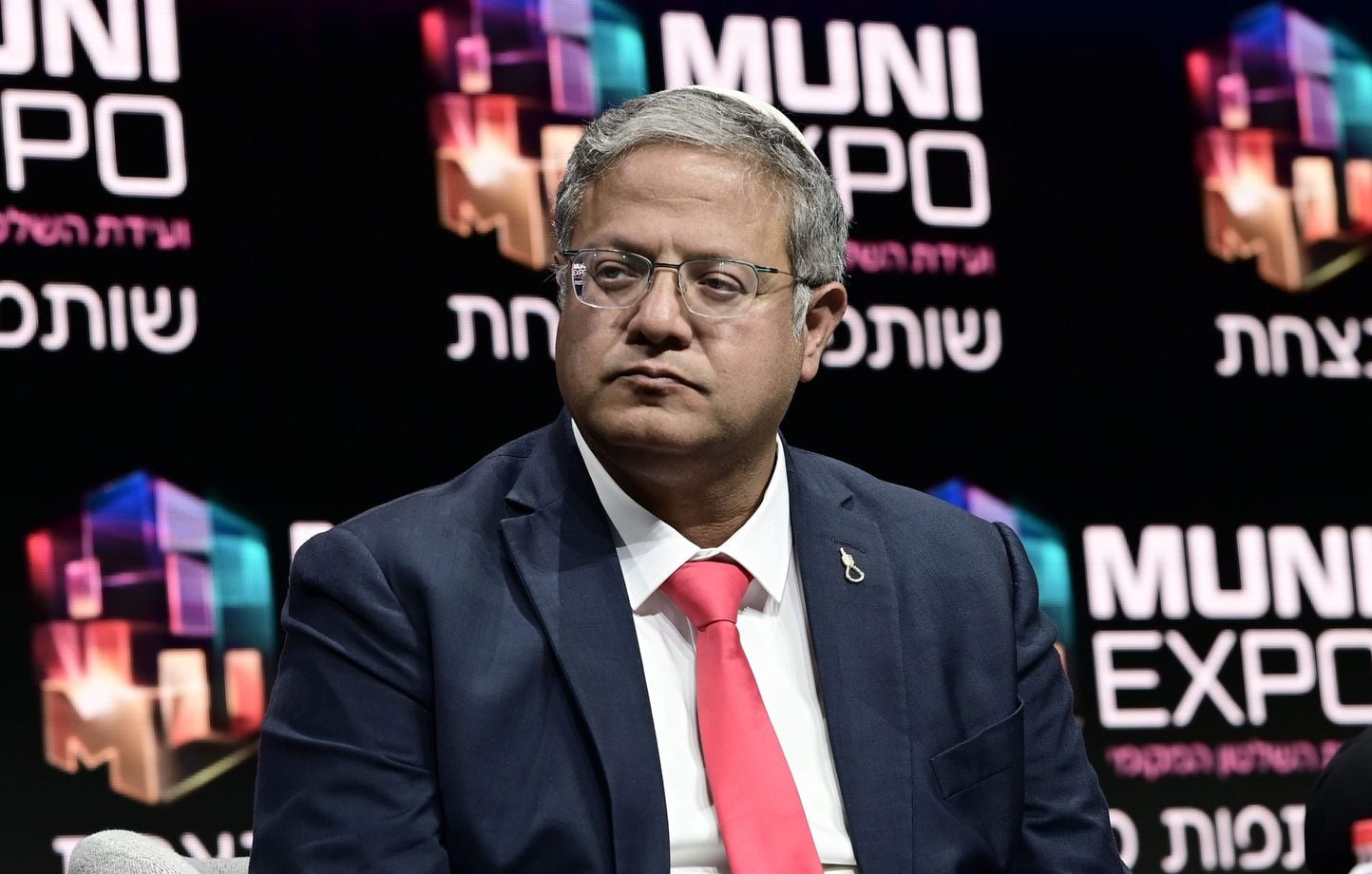 Israël : Un ministre se félicite des conditions de détention des prisonniers palestiniens