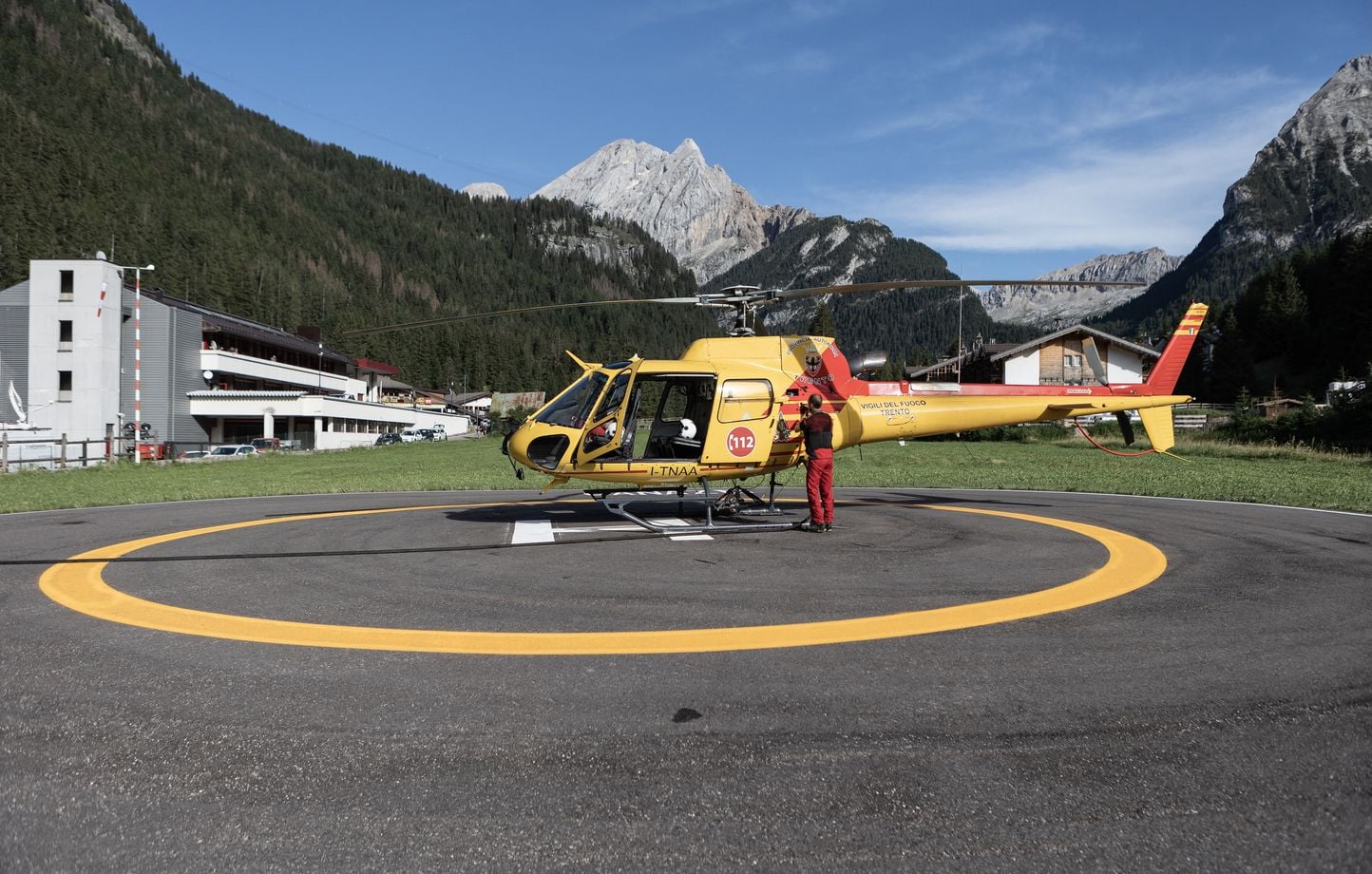 Italie : Hélicoptère s’écrase sur câble de téléphérique, deux morts