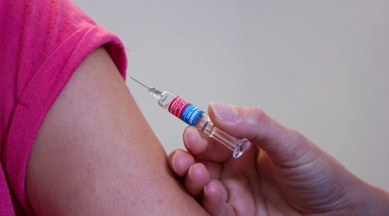 Italie : Une fille meurt d’une maladie presque disparue, ses parents ne la vaccinent pas contre l’autisme.