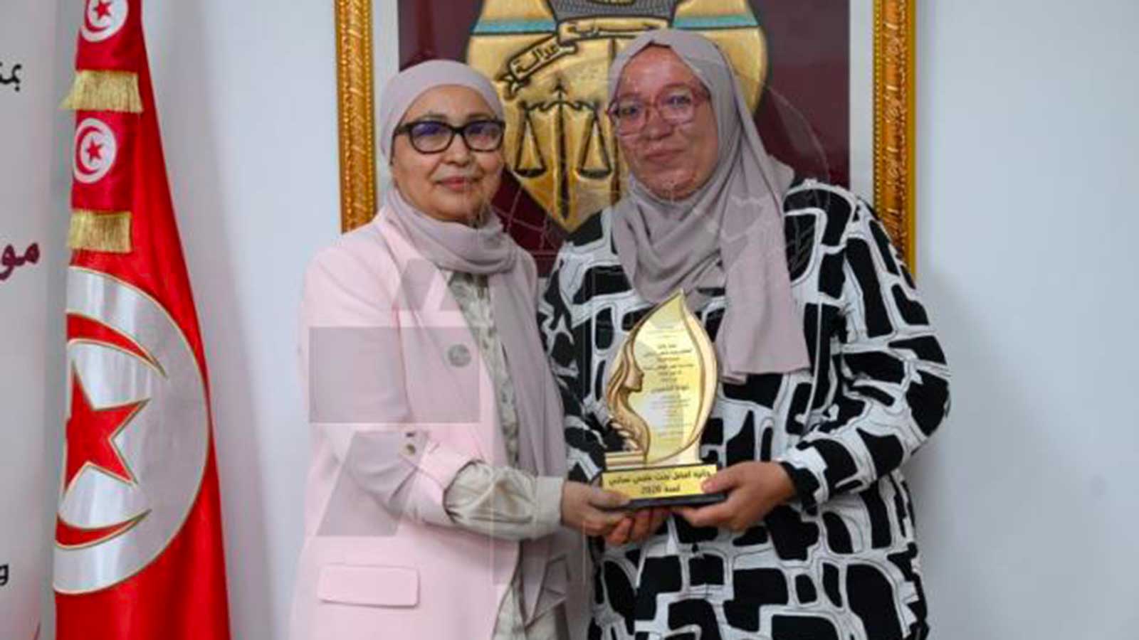 Khaoula Khmiri remporte le prix de la meilleure recherche scientifique féminine 2026