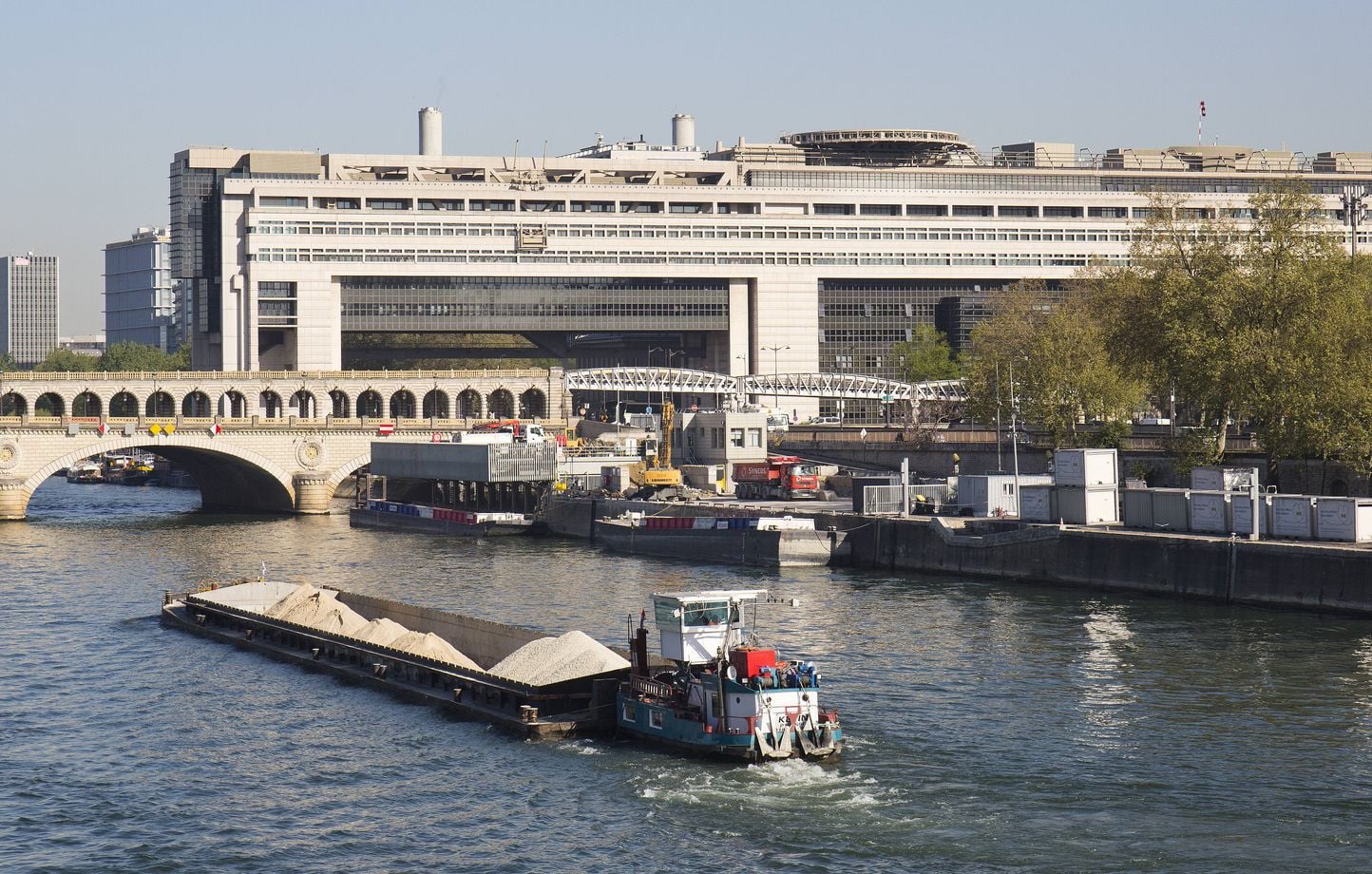 La « crise de sable » menace le BTP et interroge notre construction.