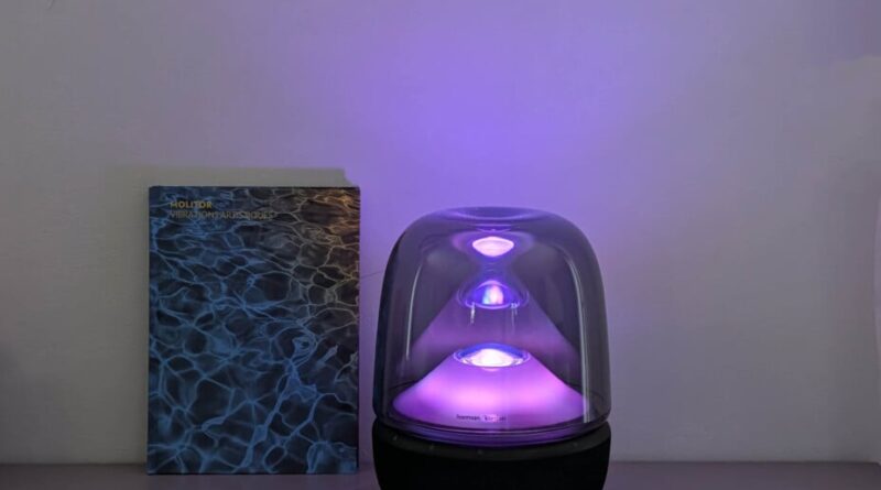 La nouvelle enceinte Harman Kardon de 160 W à -60 € offre un son à 360° hypnotique.