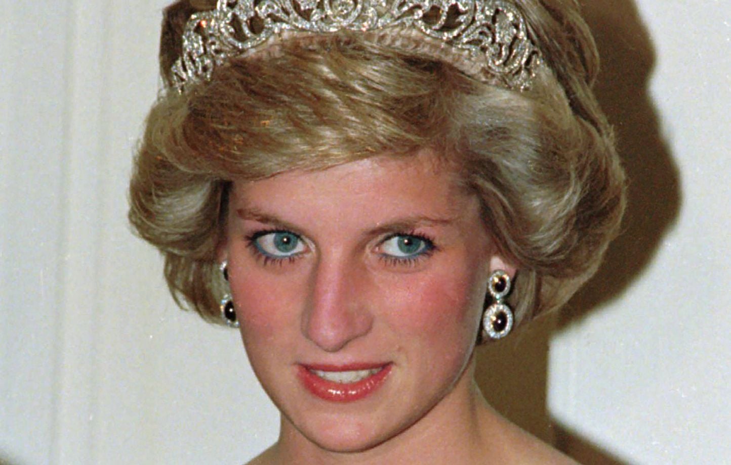 Le frère de Lady Diana racontera sa vie dans un livre en septembre.