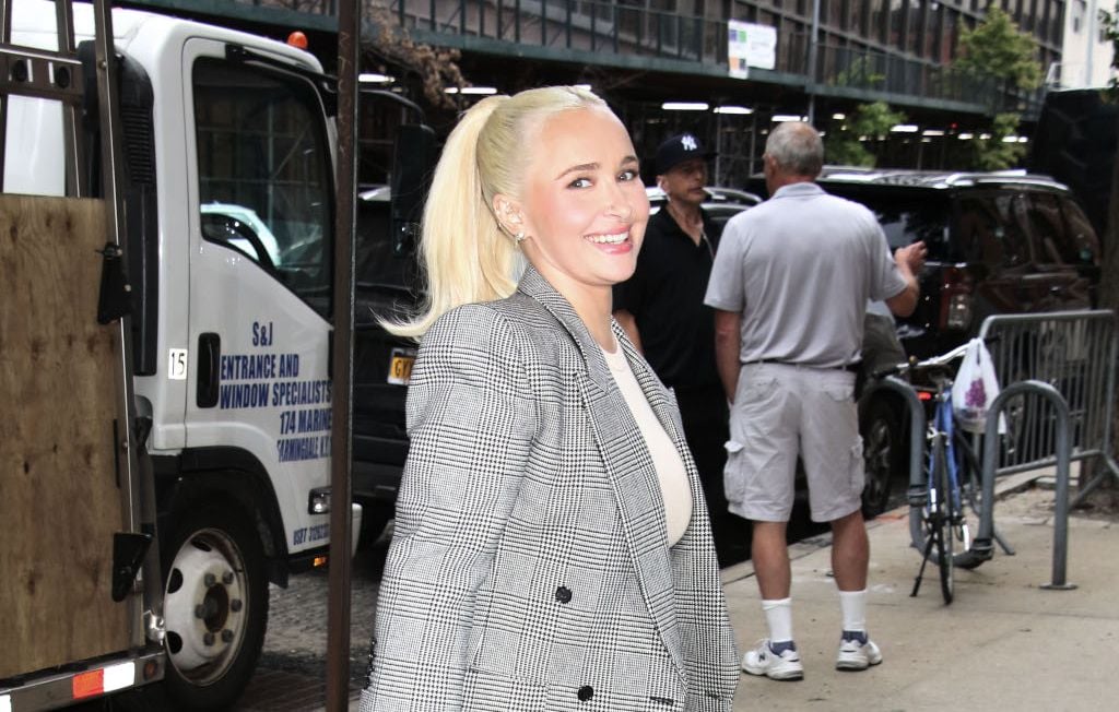 Le porte-parole d’Hayden Panettiere dénonce les rumeurs sur la star de « Nashville » depuis sa mort.