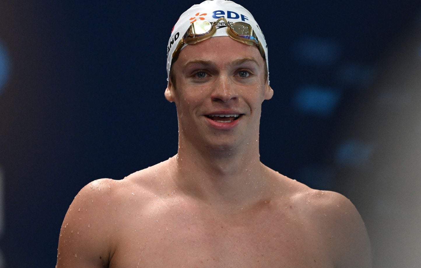Léon Marchand, champion d'Europe avant le 400 m nage libre