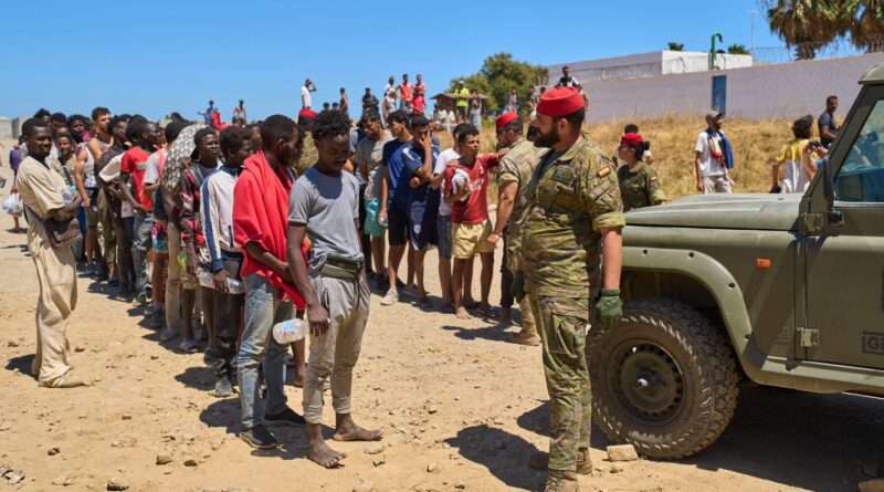 Les Européens divisés échangent sur la crise migratoire à Ceuta.