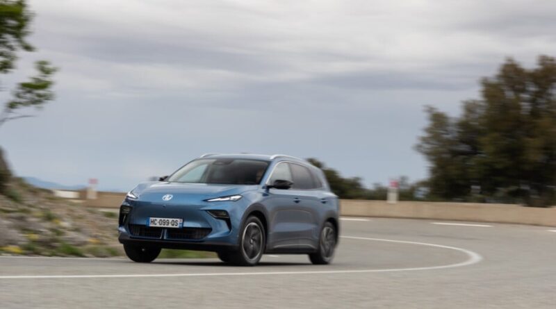 L'Espagne approuve le projet chinois d'usine MG près d'une base navale
