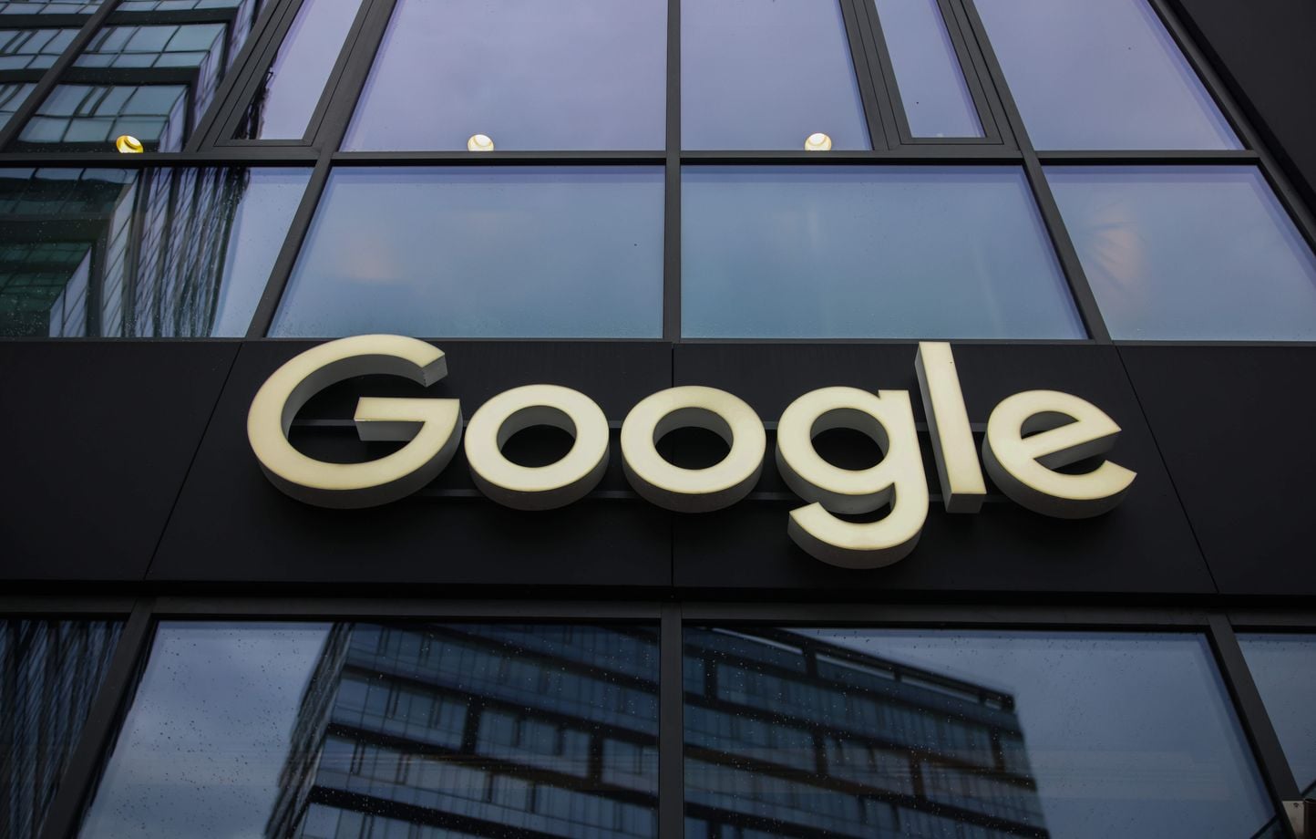L'IA permet la génération d'images sur Google Earth, mais divise.