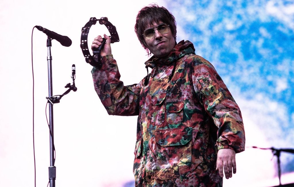 Liam Gallagher dément les rumeurs d'un concert d'Oasis à Glastonbury en 2027.