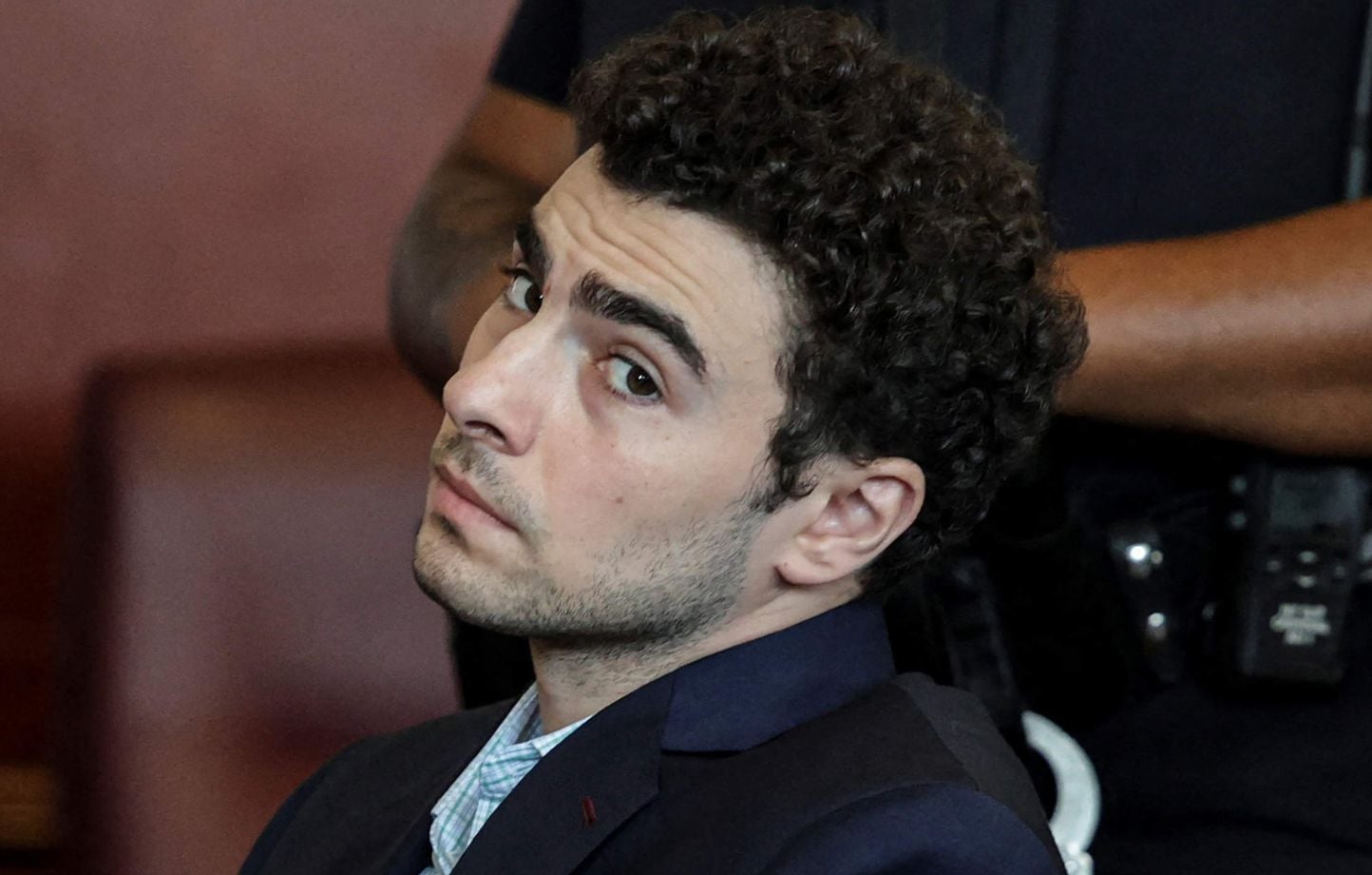 Luigi Mangione plaide coupable du meurtre de M. Thompson aux États-Unis.