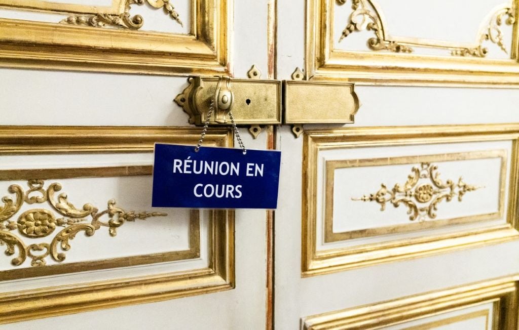 Matignon : Enquêtes judiciaires et internes ouvertes suite à deux suicides d'agents