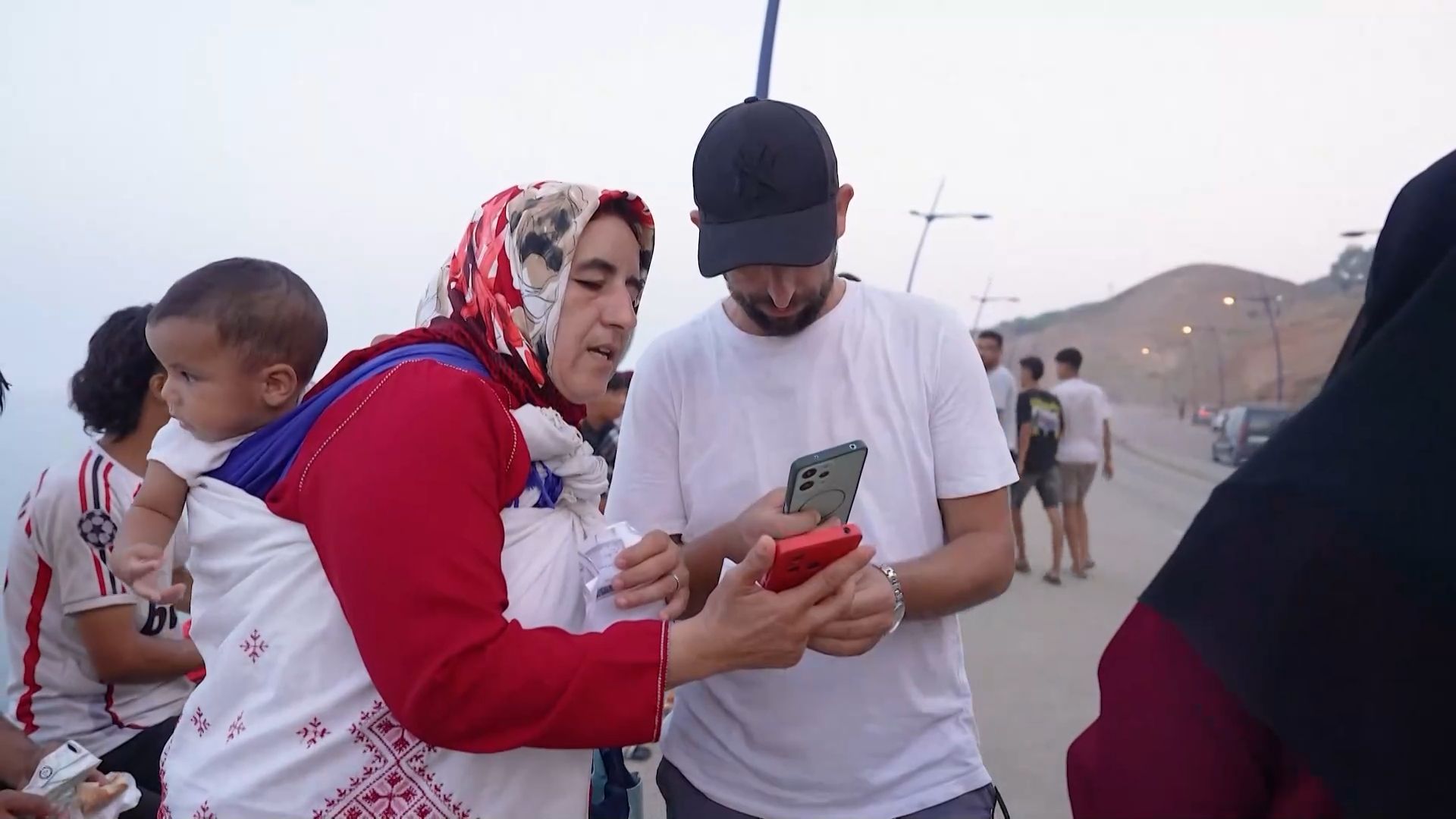Migrants à Ceuta : des mères marocaines ne savent pas si leurs fils sont vivants ou morts