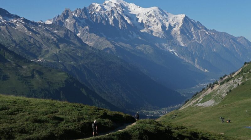 Mont-Blanc : Un alpiniste décède suite à une chute de pierres