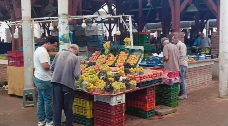 Morosité au Marché Central de Tunis : prix des fruits et légumes rebutants !