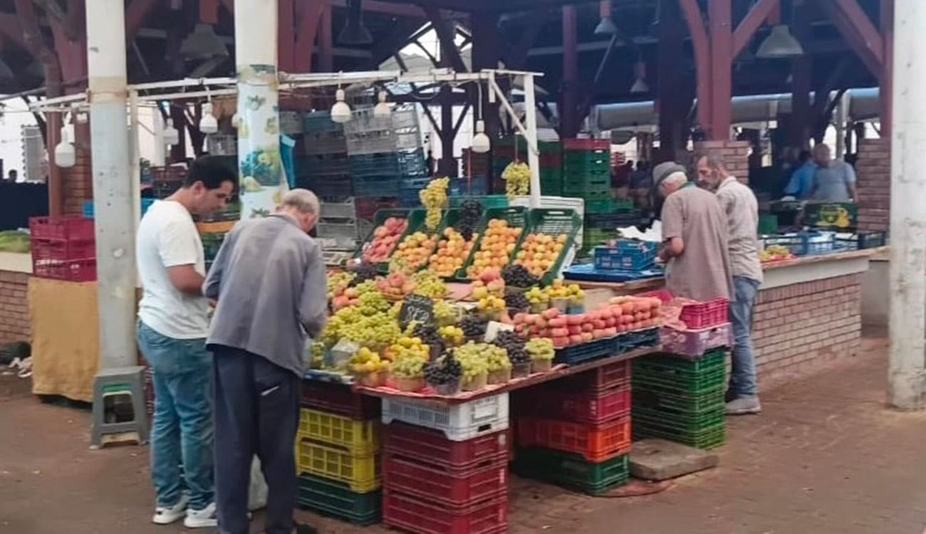 Morosité au Marché Central de Tunis : prix des fruits et légumes rebutants !