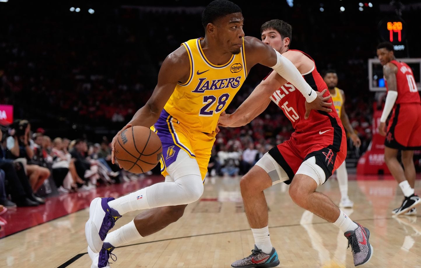 NBA : Les Los Angeles Lakers changent de main pour 12,5 milliards de dollars