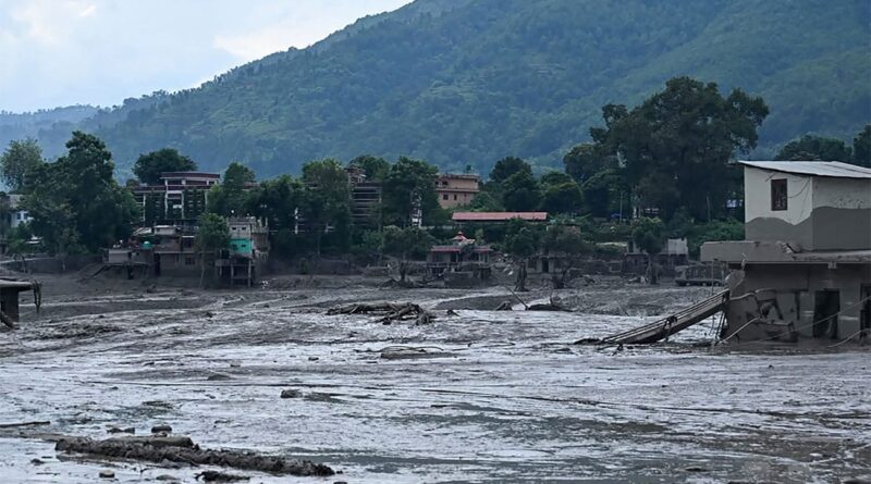 Népal-Tibet : 18 morts, 384 touristes et voyageurs disparus après coulée de boue