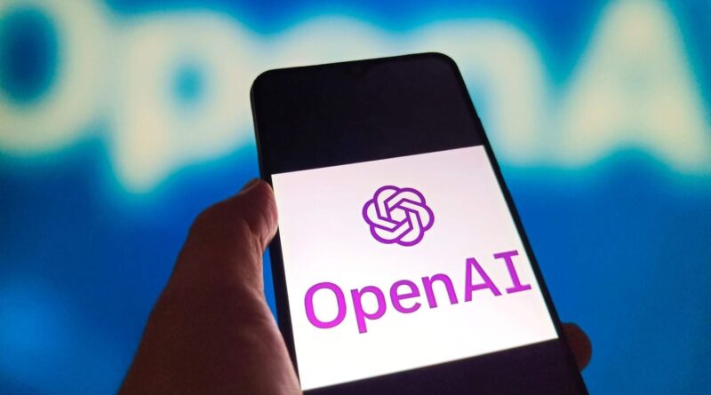 OpenAI lance une version de ChatGPT pour adolescents malgré les critiques