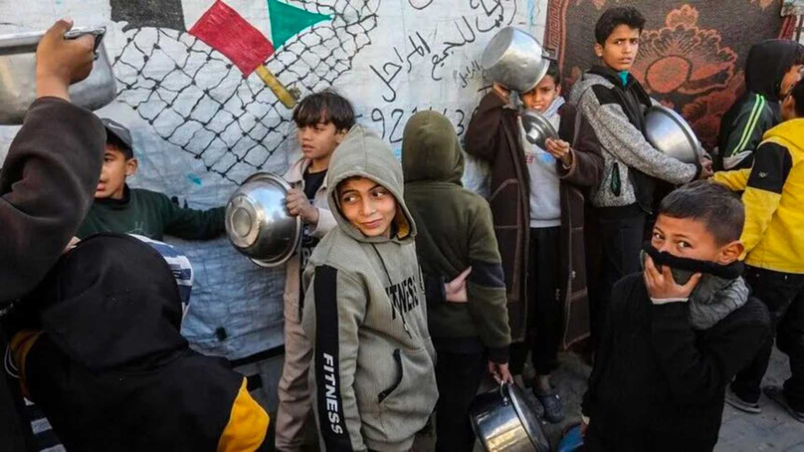 Palestine – EuroMed Monitor : L’occupant paralyse le transport à Gaza, bloque l’aide