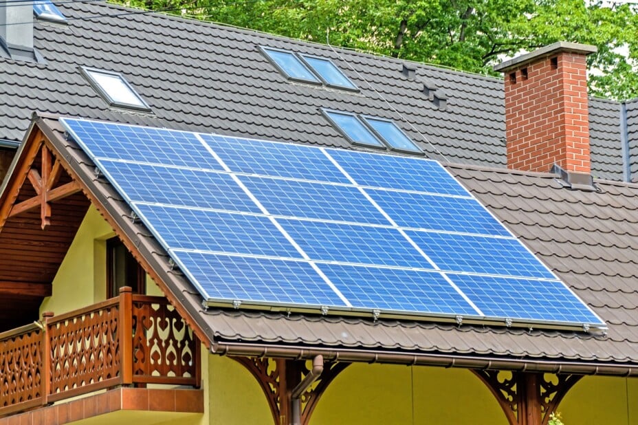 Panneaux solaires en France : moins chers, mais moins vendus.
