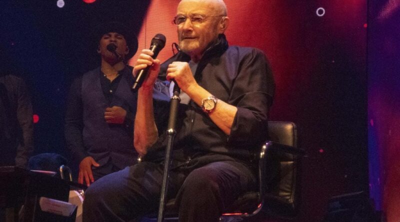 Phil Collins révèle sa quasi-mort en 2024 due à l'alcoolisme