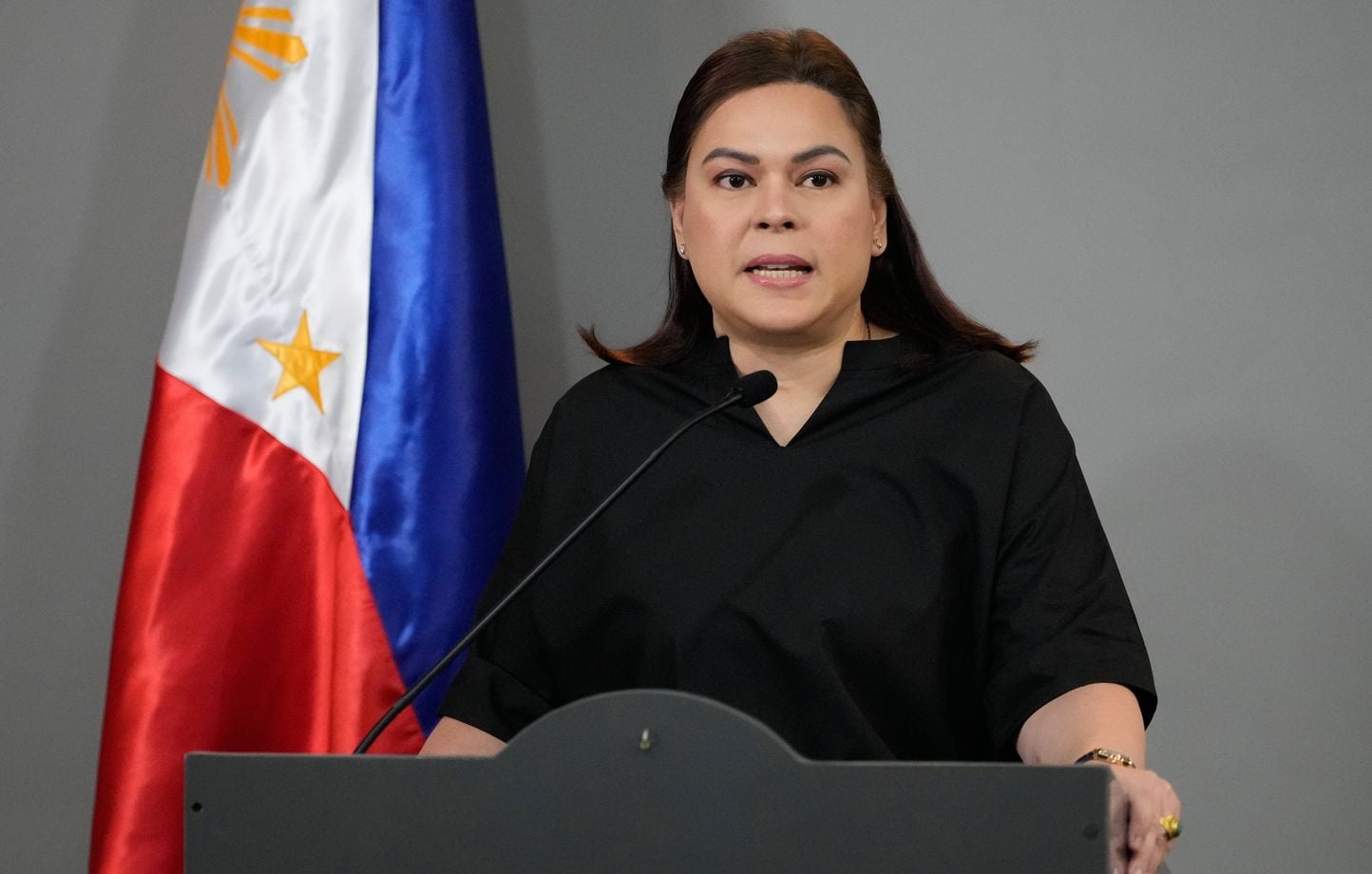 Philippines : Sara Duterte accusée de menaces de mort contre le président