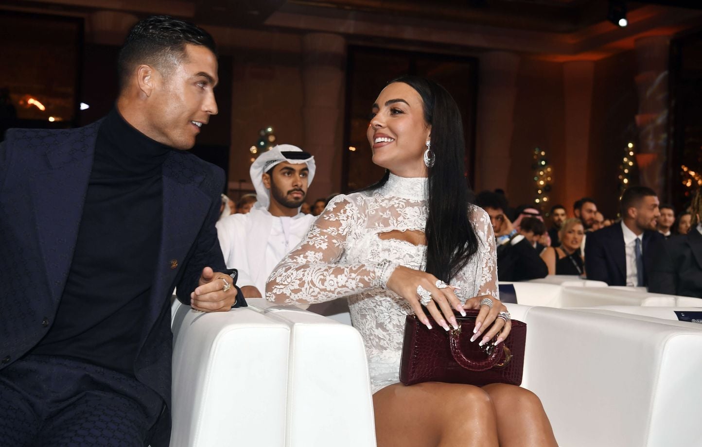 Portugal : Deux Français se marient devant des milliers... croyant assister au mariage de Cristiano Ronaldo