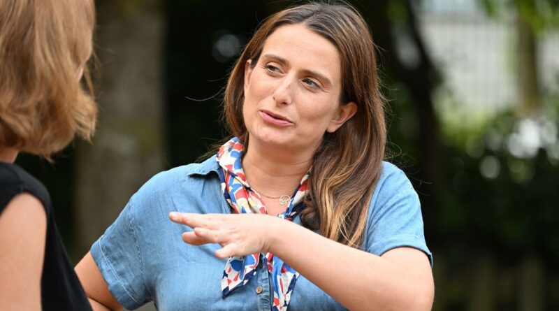 Présidentielle 2027 : Marine Tondelier refuse de soutenir Mélenchon ou Glucksmann