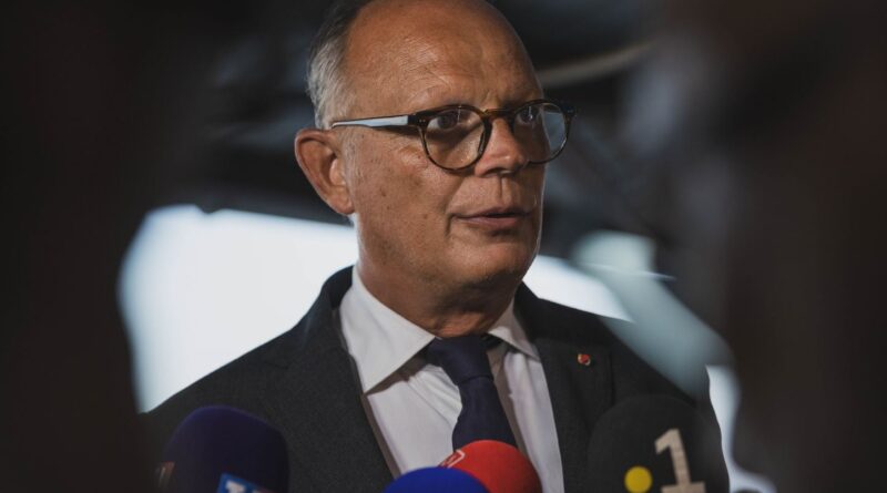 Présidentielle 2027 : Philippe invite Mélenchon à reconnaître la « crise migratoire » à Mayotte