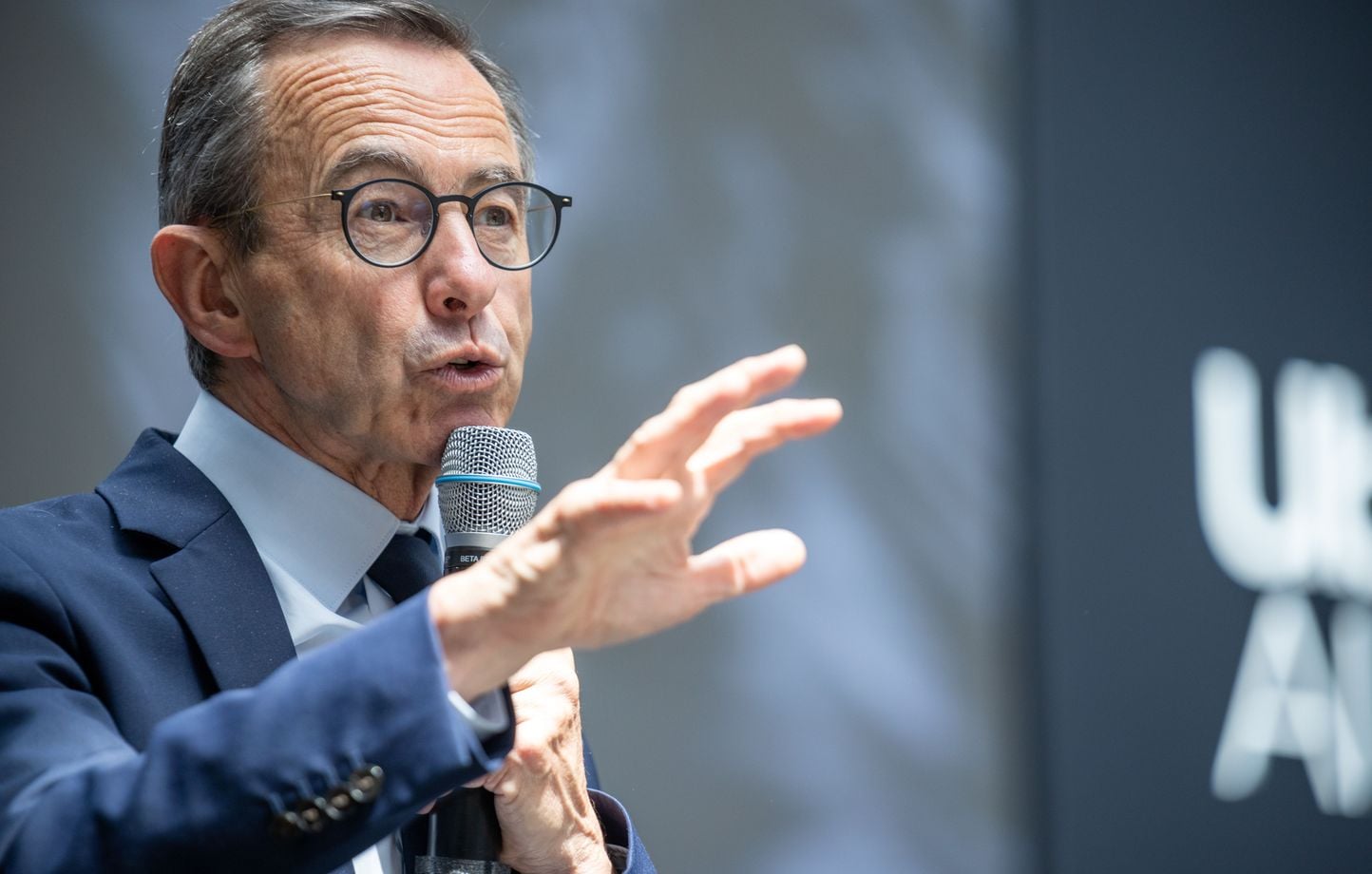 Présidentielle 2027 : Retailleau traite LFI de « parti de collabos »