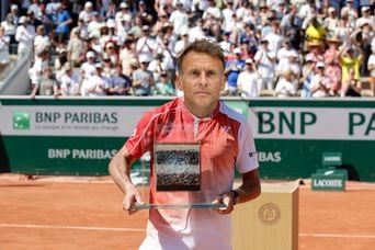 Présidentielle 2027 : « Silence, les candidats sont prêts » pour un débat Medef à la Roland-Garros.