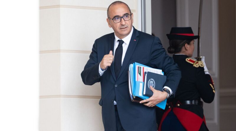 Propos antisémites en Isère : Laurent Nuñez et Aurore Bergé condamnent la commerçante des Deux Alpes