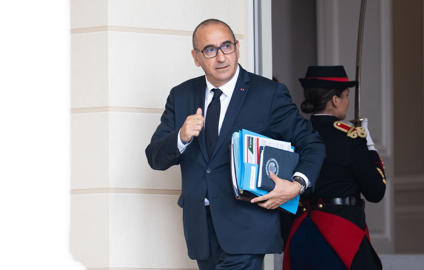 Propos antisémites en Isère : Laurent Nuñez et Aurore Bergé condamnent la commerçante des Deux Alpes