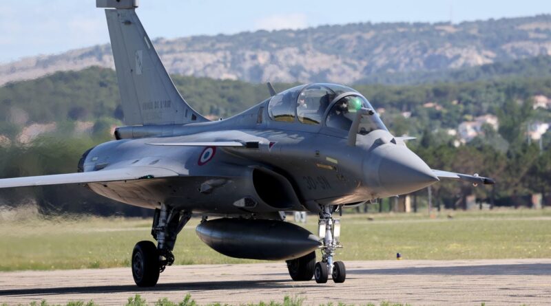 Rafale : Dassault prévoit la disponibilité de son nouvel avion entre 2033 et 2035