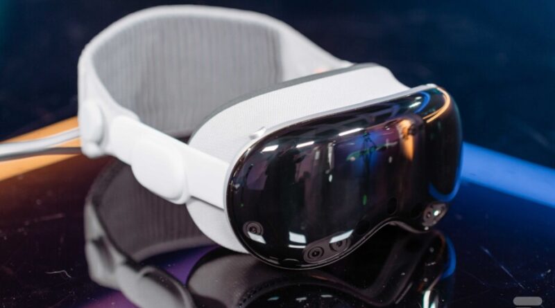 Réalité virtuelle : licenciements chez Apple et changement de stratégie