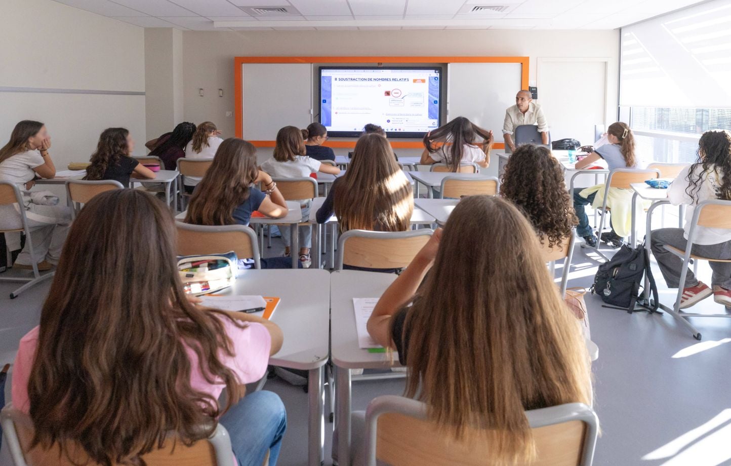 Rentrée scolaire : Changements pour les élèves de la maternelle à la Terminale sur portables, exclusions, examens…