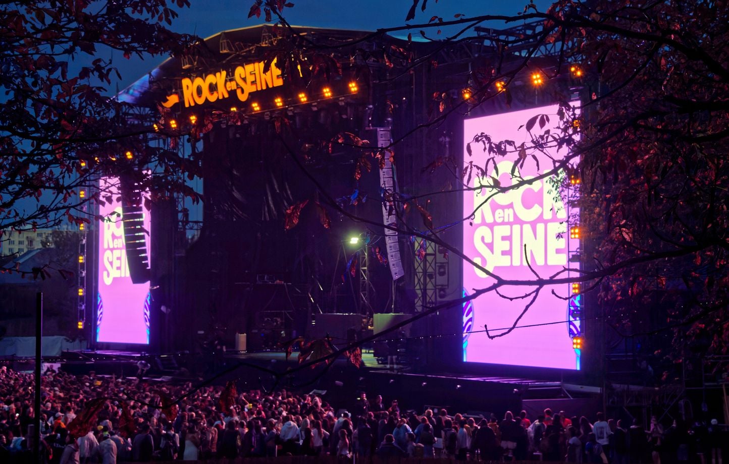 Rock en Seine 2026 : fausse polémique après « Fuck Marine Le Pen » et subventions publiques