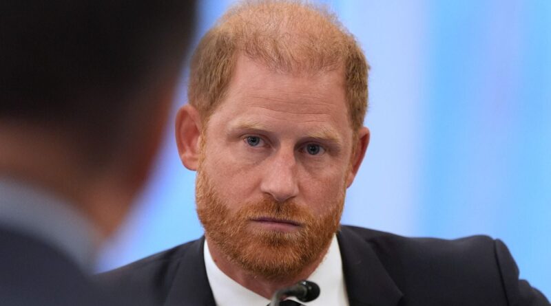 Royaume-Uni : Harry et d'autres célébrités condamnés à verser 9,5 millions de livres au Daily Mail
