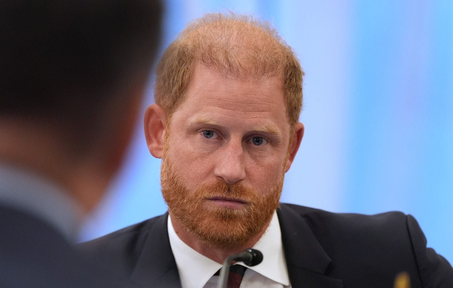Royaume-Uni : Harry et d'autres célébrités condamnés à verser 9,5 millions de livres au Daily Mail