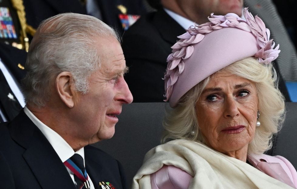 Royaume-Uni : La reine Camilla révèle avoir eu du mal à cacher le cancer de Charles III