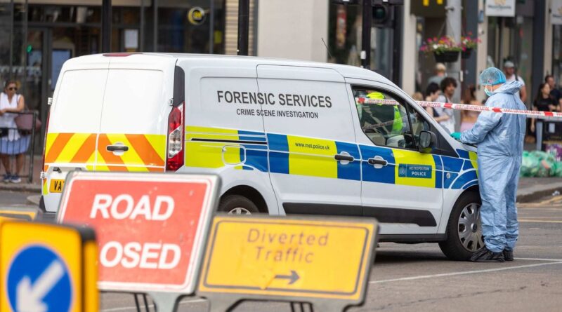 Royaume-Uni : Quatre hommes poignardés à Londres, une femme arrêtée