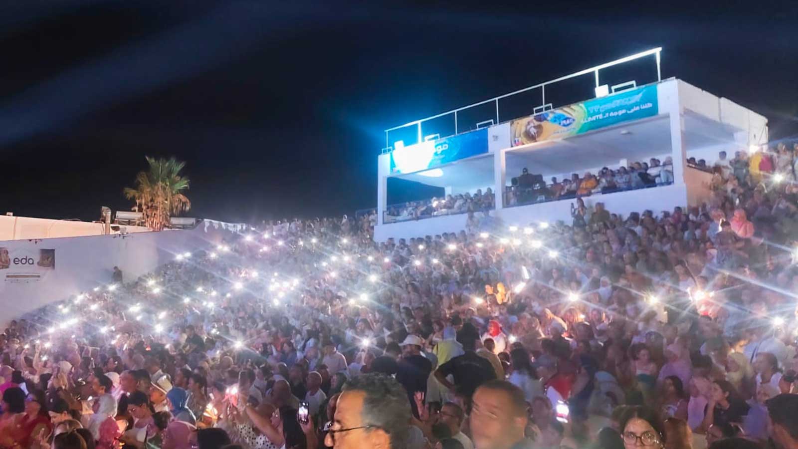 Saber Rebai envoûte Nabeul : communion exceptionnelle avec un public conquis