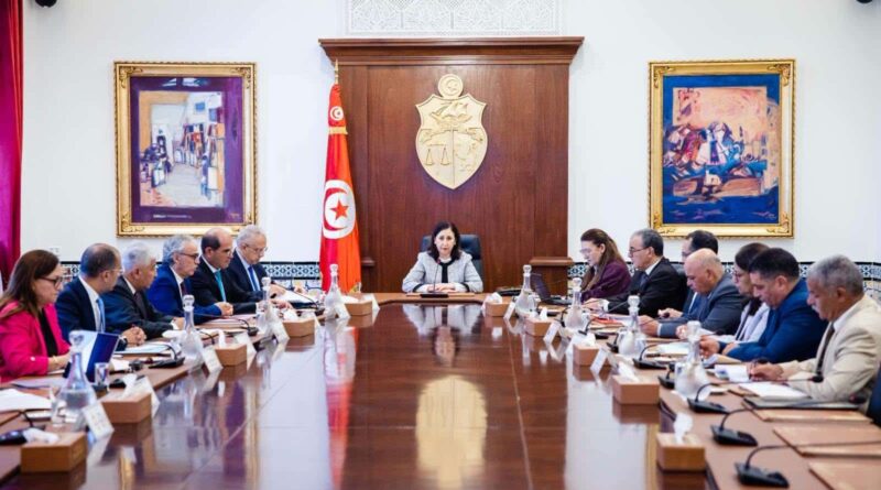 Sara Zaâfrani Zenzri présente les grandes orientations du projet de loi de finances 2027.